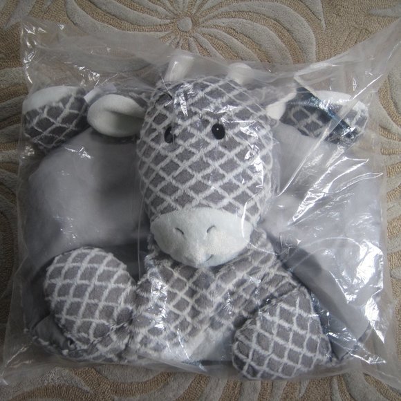 BESTEVER Plush Plaid Giraffe Baby Play Mat in Neutral Light Grey Unisex NWT - Picture 3 of 4